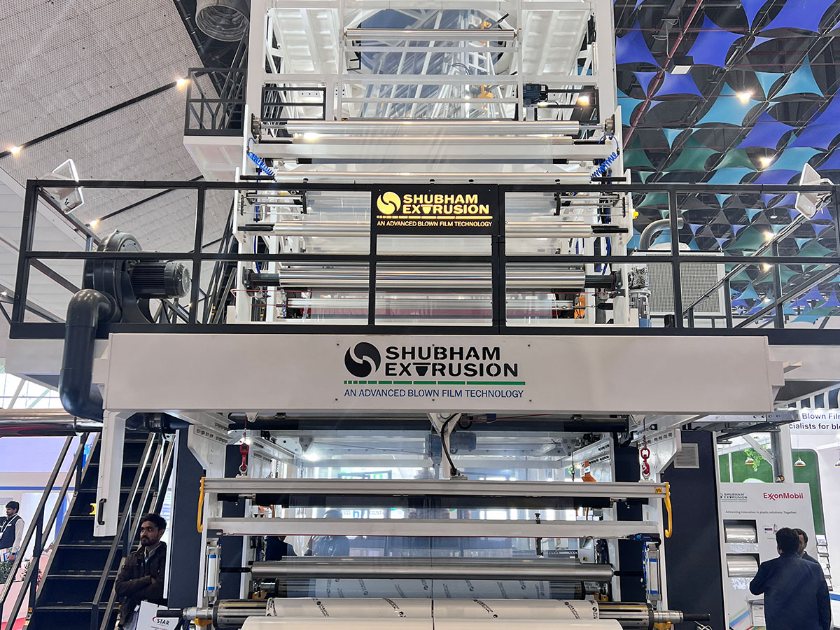 Advanced Technology for 3 Layer Co-Extrusion Blown Film Machine